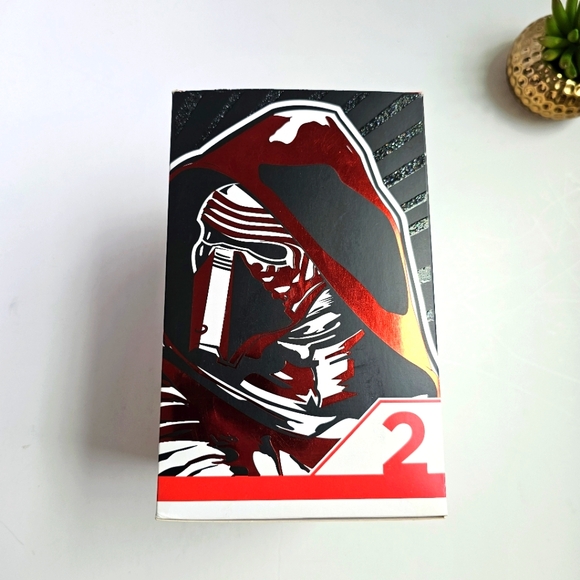 Star Wars Collectible Dog Toy, Kylo Ren Plush NEW In Box 8" Petco 2015 - Picture 7 of 9